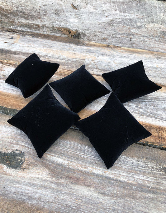DIS1130 = Value Velvet Pillow for Watches or Bracelets 3''x3'' (Pkg of 5)