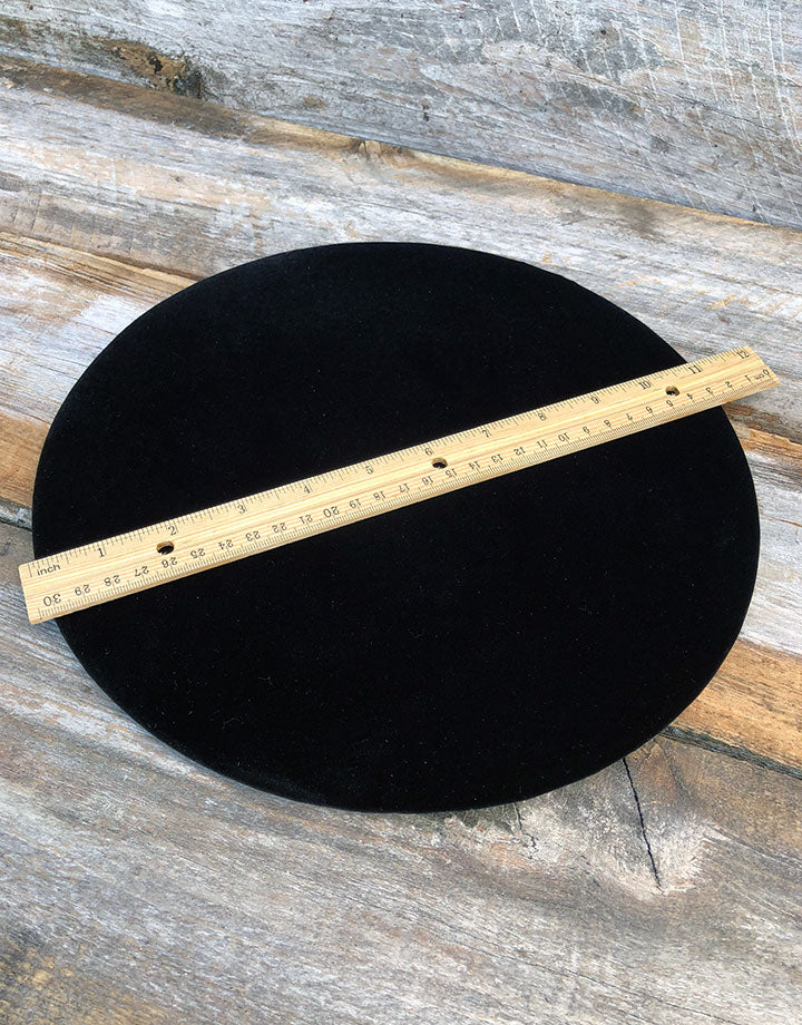 DIS1319 = Value Velvet Round Display Pad 11''
