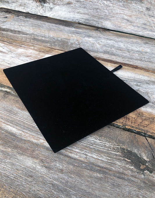 DIS1905 = ECONOMY VELVET TRAY INSERT PAD HALF SIZE 6-3/4''x7-5/8''