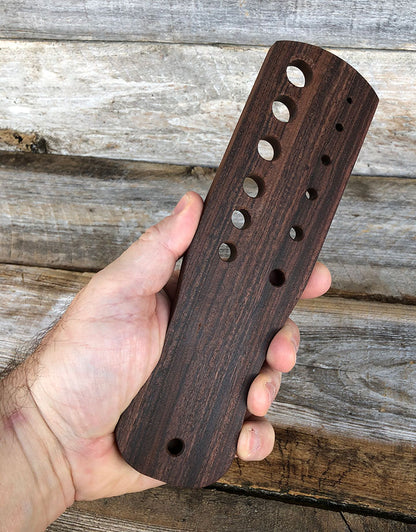 DP125 = Rosewood Drawing Block for Wire & Chain