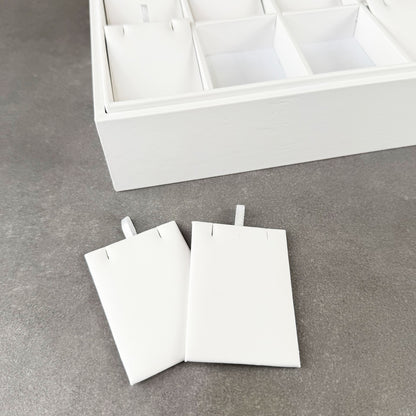 DPD6964 = White Leatherette Stackable Pendant Tray With 8 Pads