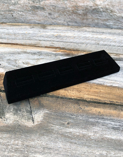 DRG1195 = Black Value Velvet Slanted Ring Display Block for 5 Rings