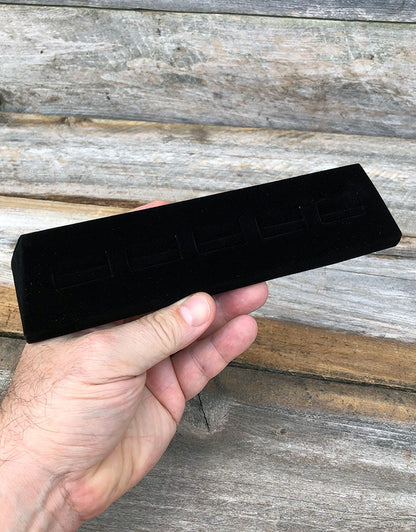 DRG1195 = Black Value Velvet Slanted Ring Display Block for 5 Rings