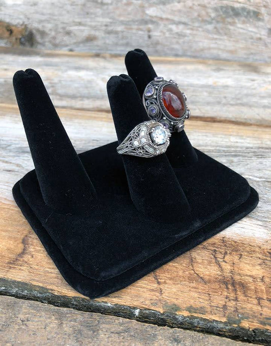 DRG1433 = Black Value Velvet Three Finger Ring Display 4'' x 3-1/8''