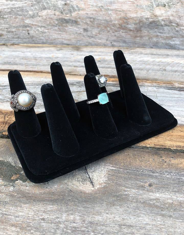 DRG1437 = black-velvet Seven Finger Ring Display 6-3/4" x 3-7/8"