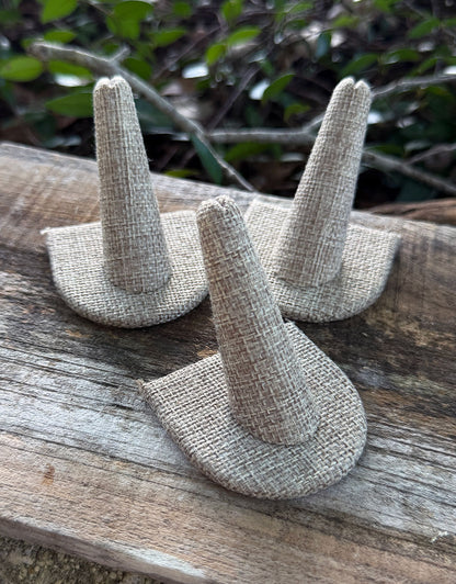DRG3239 = Burlap Single Ring Finger Display 1/2 Round Base 2-1/8'' x 2-1/2'' x 2-1/8H'' (Pkg of 3)