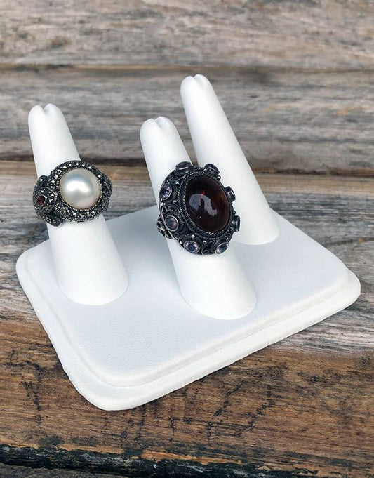 DRG6433 = White Leatherette Three Finger Ring Display 4'' x 3-1/4''