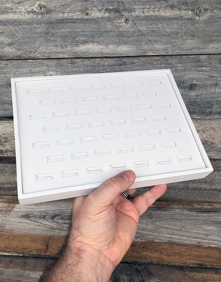 DRG6821 = Leatherette Ring Tray with 46 Slots