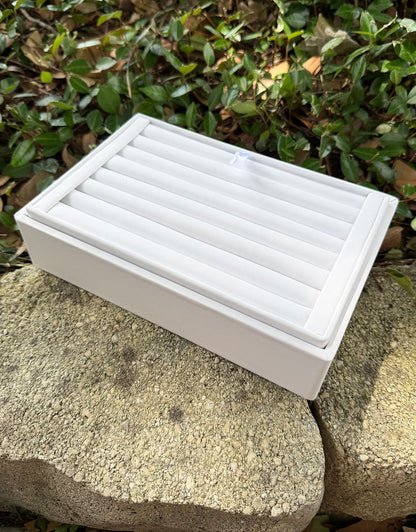 DRG6969 = White Leatherette Stackable Ring Tray With 7 Rows