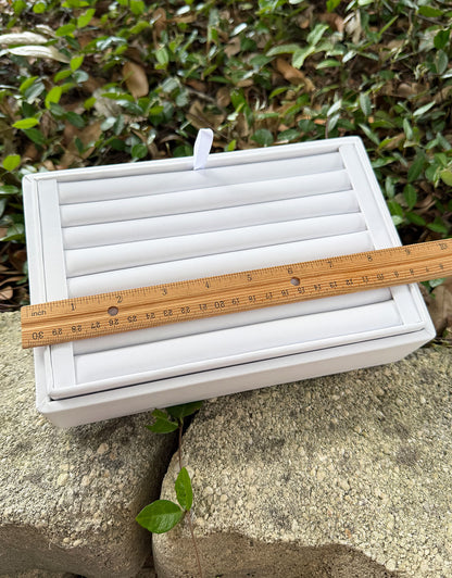 DRG6969 = White Leatherette Stackable Ring Tray With 7 Rows