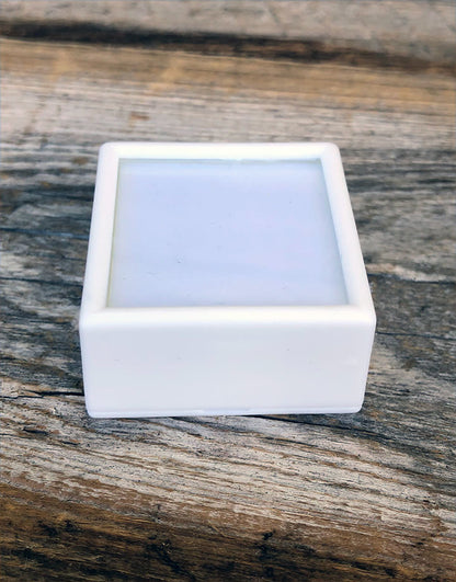 DST4005 = Gem Box with Glass Top & Foam Insert 1-1/2'' Square White (Pkg of 50)