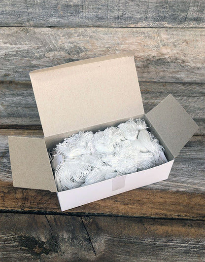DTA1211 = Paper String Tag 9/16'' x 15/16''  White (Pkg of 1000)