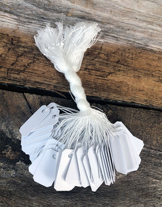 DTA1763 = White Paper String Tags (1/2''x1'') (Pkg of 1000)