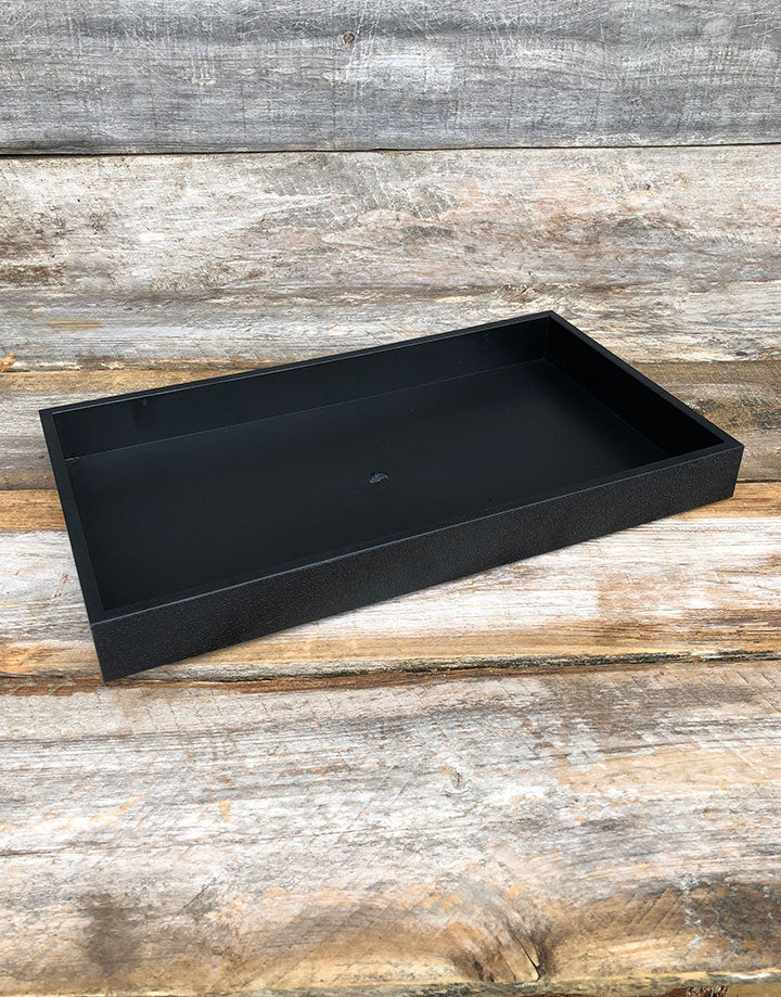 DTR1101 = TRAY STACKABLE  BLACK 1-1/2'' DEEP