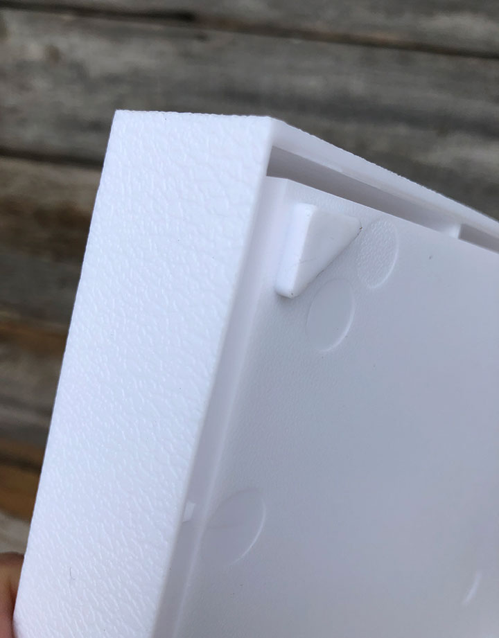 DTR1101W = TRAY STACKABLE  WHITE 1-1/2'' DEEP