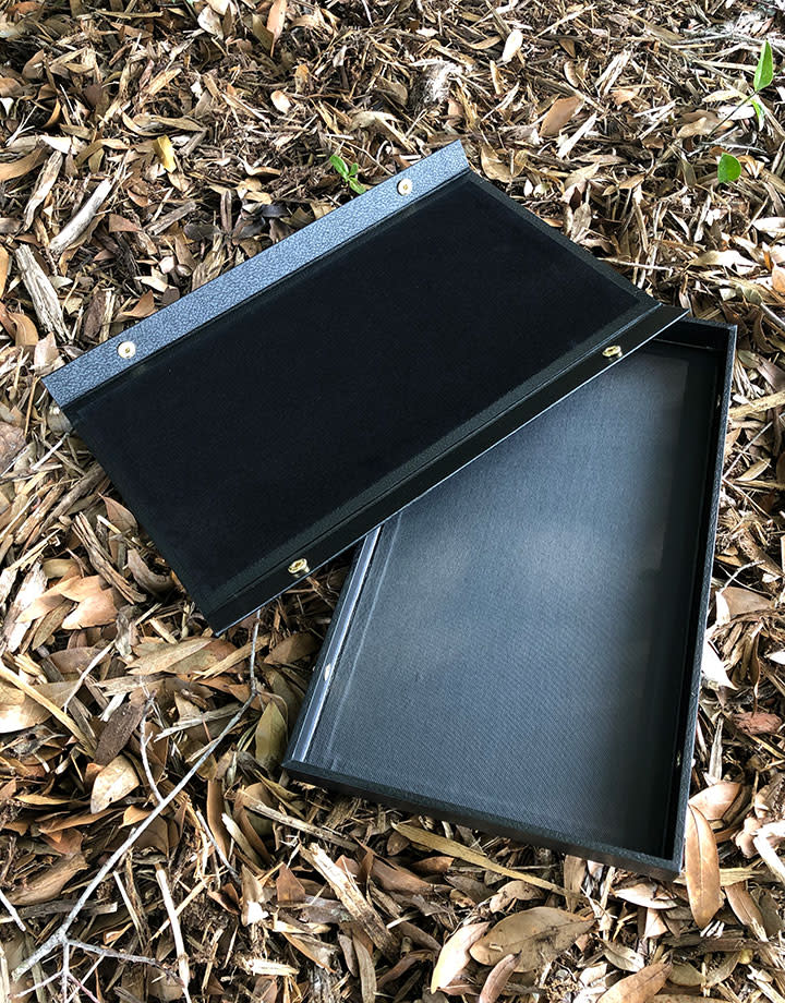 DTR1200 = Jewelry Tray with Double Snap Lid 1'' Deep