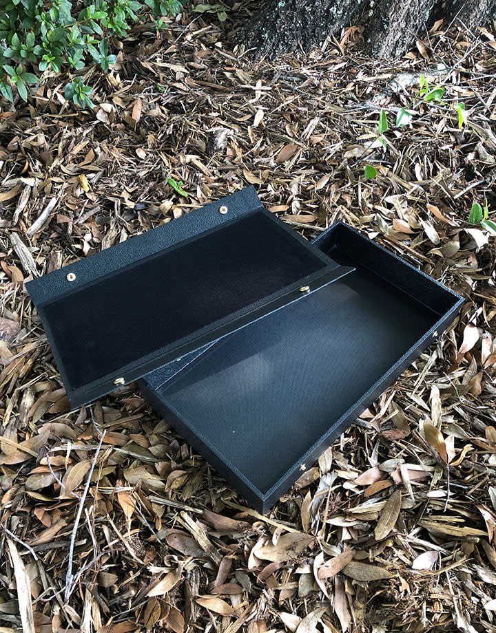 DTR1202 = Jewelry Tray with Double Snap Lid 2'' Deep
