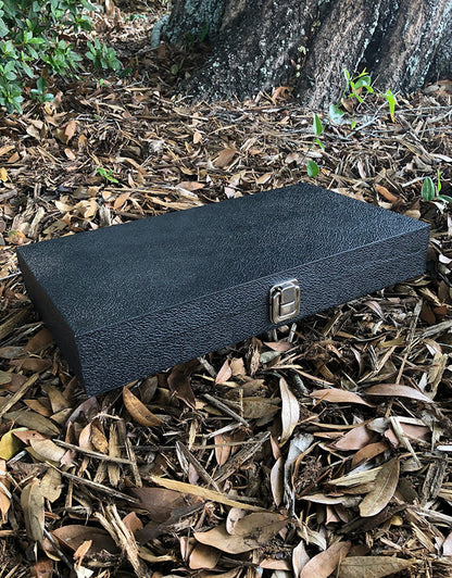 DTR1800 = Jewelry Tray with a Hinged Lid 2'' Deep