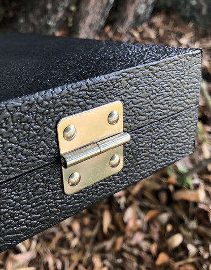 DTR1800 = Jewelry Tray with a Hinged Lid 2'' Deep