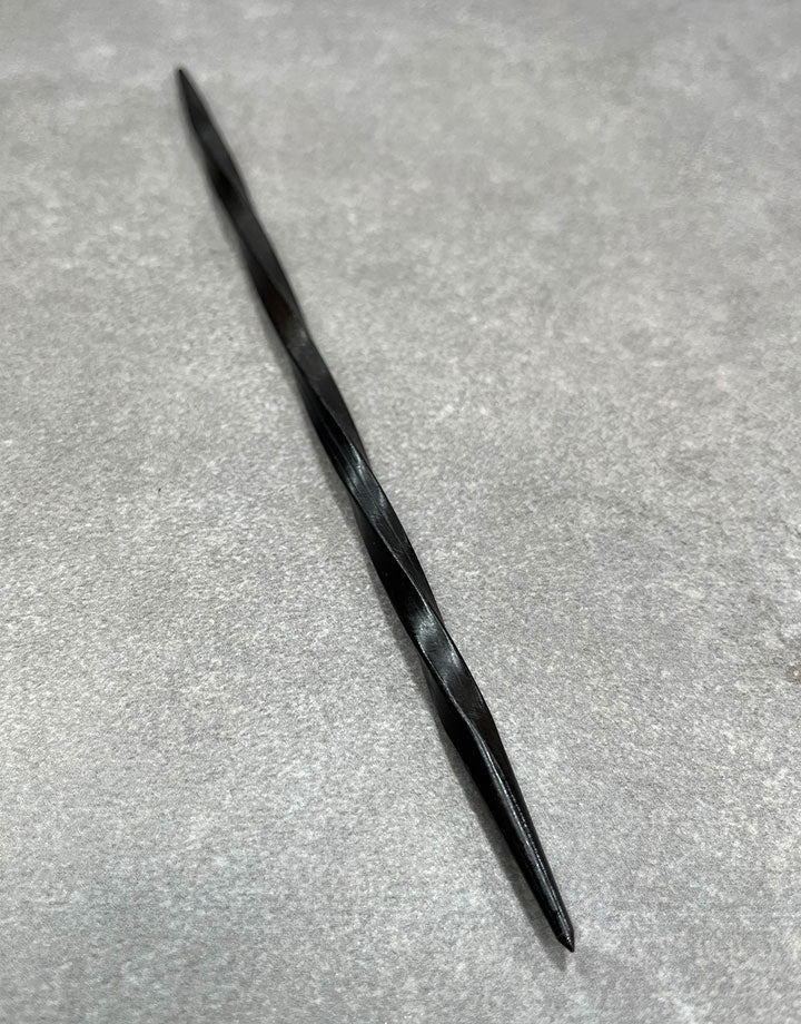 EN5929 = Steel Twisted Scriber