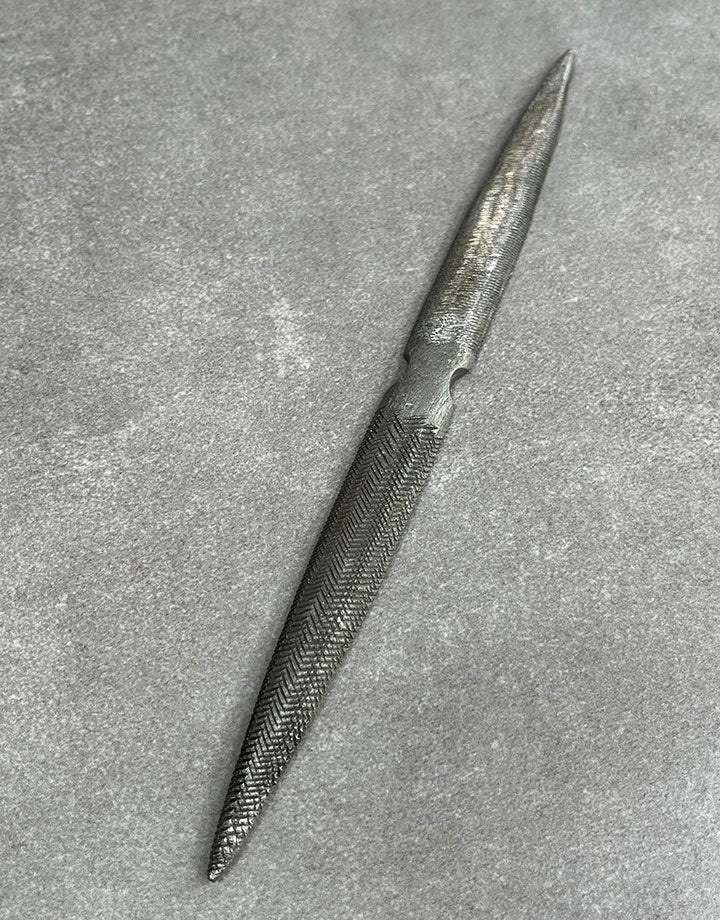 FI1998 = Economy Double Ended Wax File