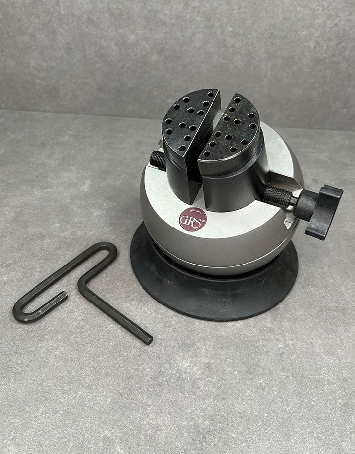 G03530 = GRS Standard Engraving Block