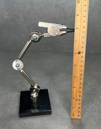 G04568 = THIRD HAND with WEIGHTED BASE from GRS