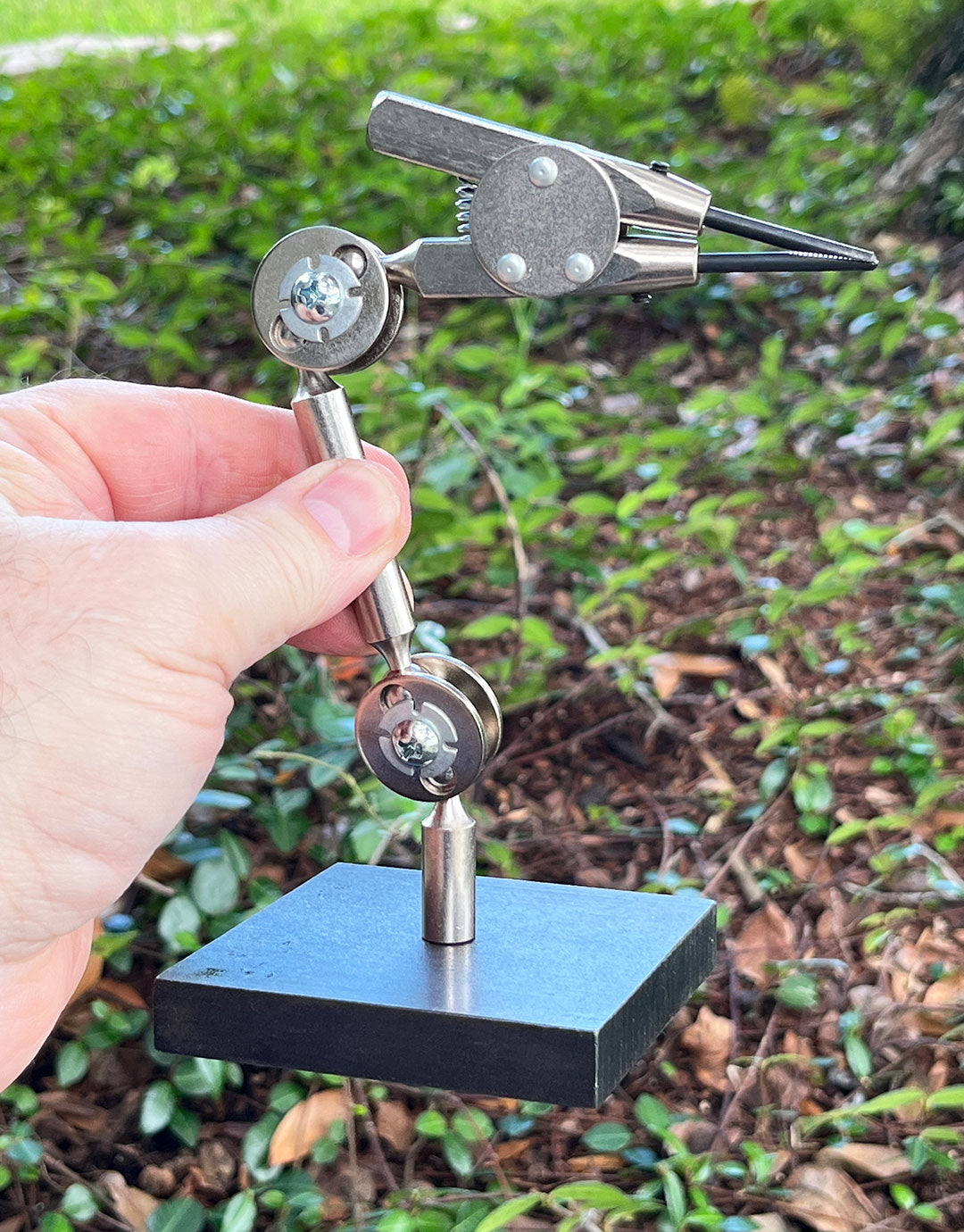 G04689 = Short Third Hand with Weighted Base by GRS