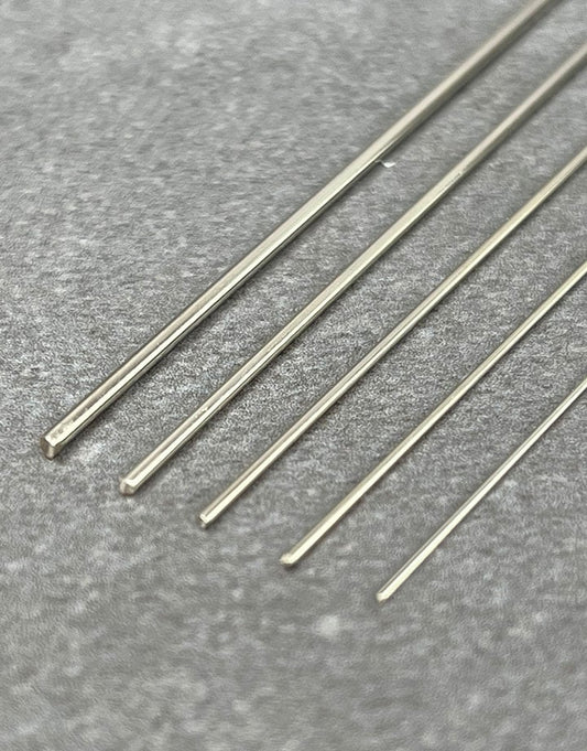 GWW = 14K White Gold Round Wire (sold by the inch)