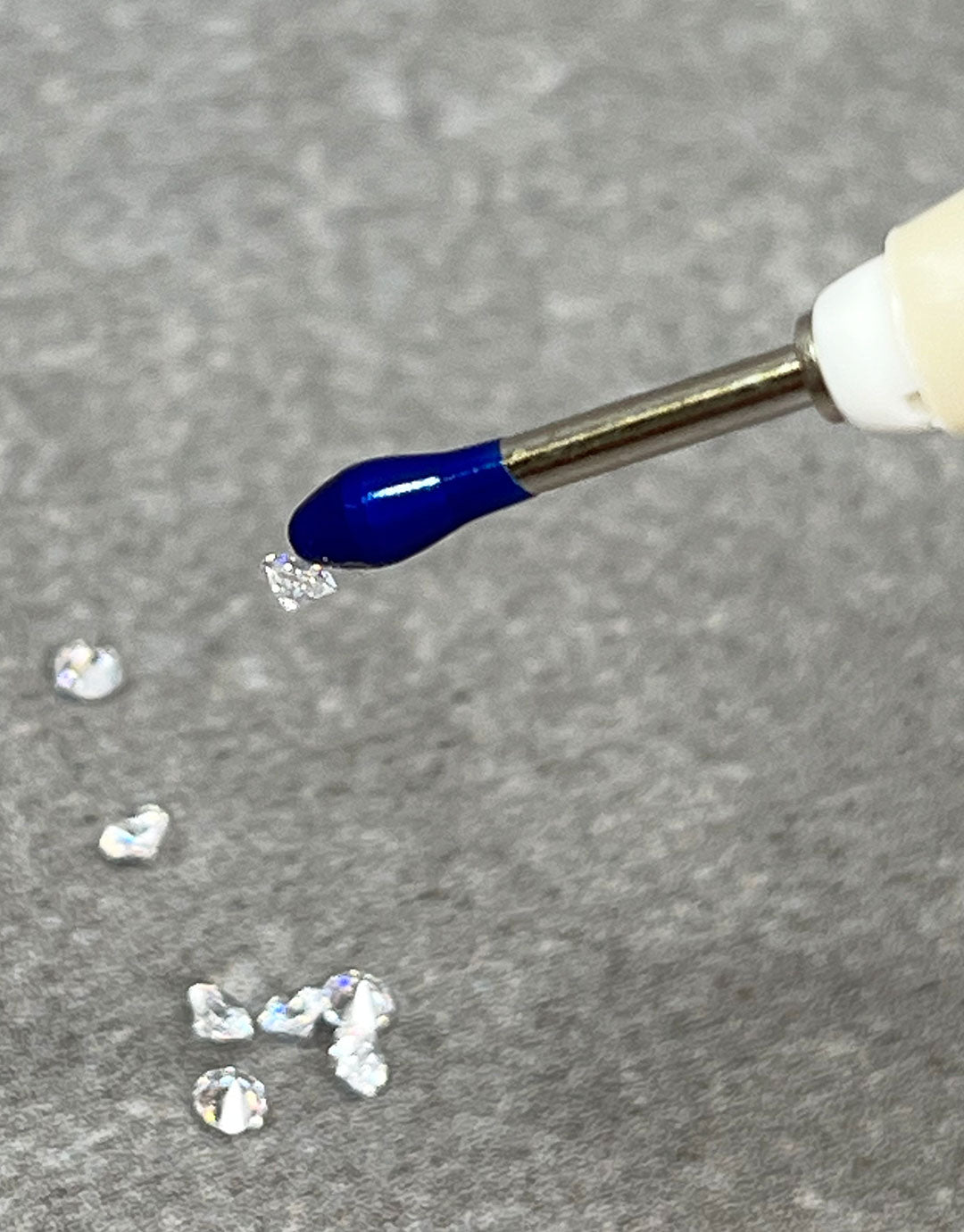 HO1030X = Gem Grippers