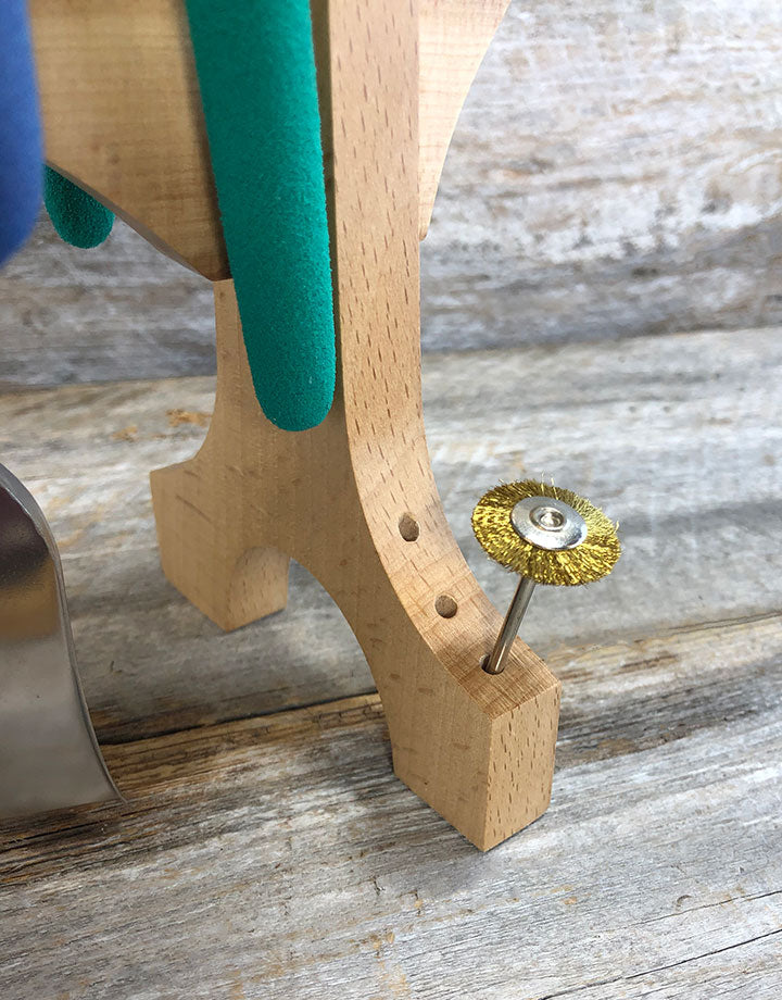 HO3100 = Premium Wood Plier Rack