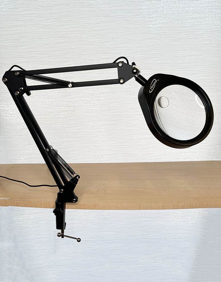 LM2750 = LED Lamp with 8X Magnifier