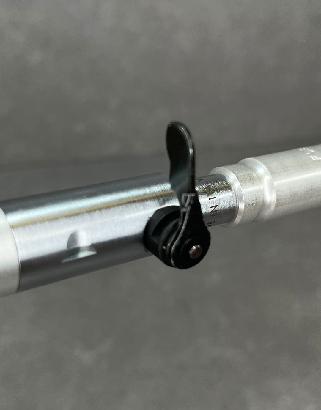 MO2610X = Foredom #10 QuickChange Handpieces