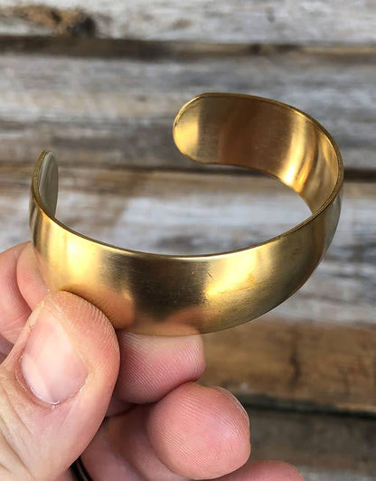 MSBR1013 = Brass Bracelet Cuff Domed 3/4'' Wide
