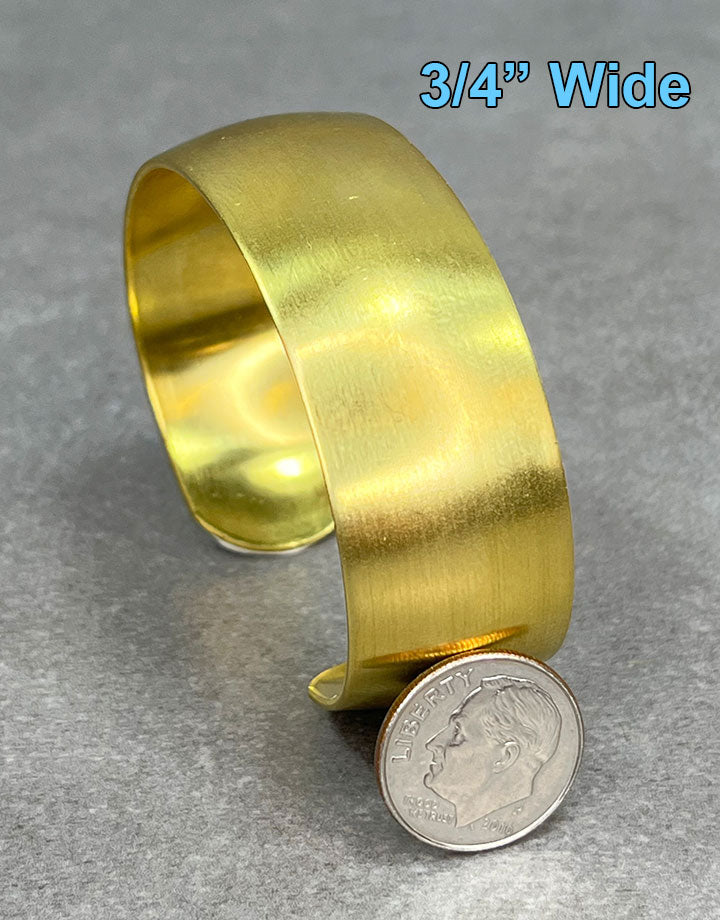 MSBR1013 = Brass Bracelet Cuff Domed 3/4'' Wide
