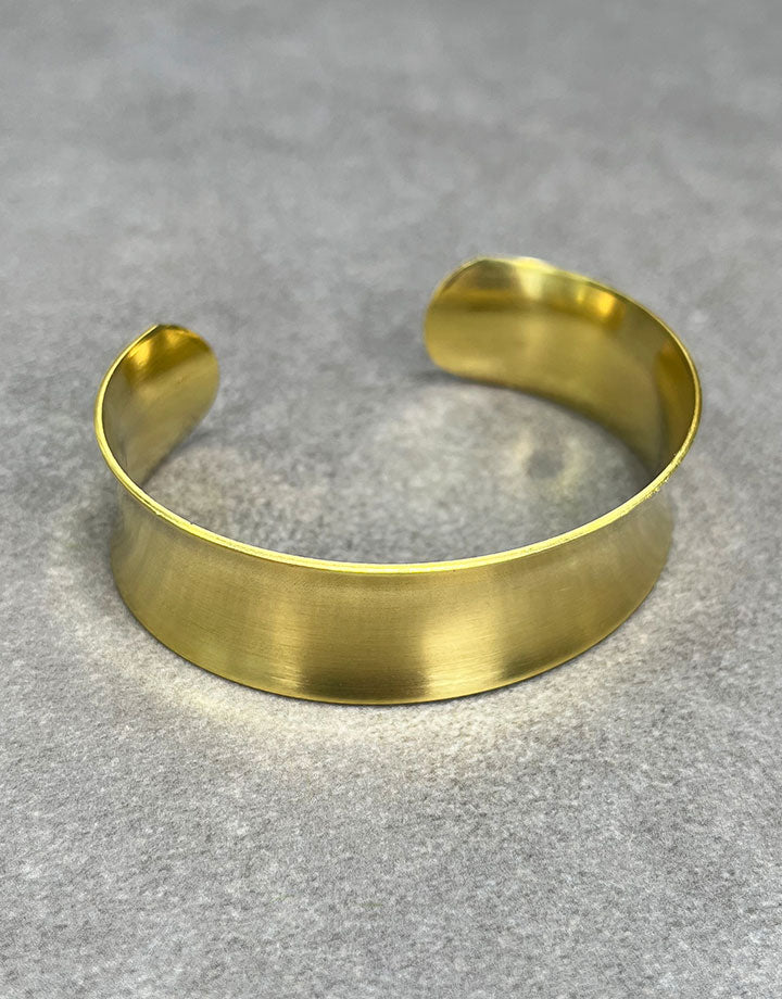 MSBR1023 = Brass Bracelet Cuff Concave 3/4'' Wide