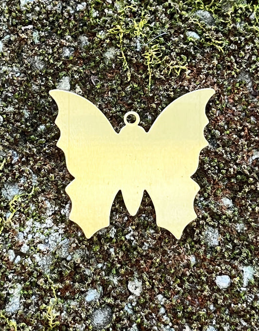 MSBR54124 = BRASS SHAPE - BUTTERFLY 1-3/8 x 1-5/16''  24ga (Pkg of 6)