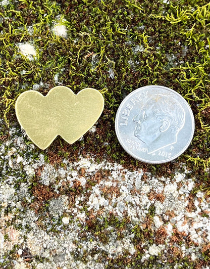 MSBR70724 = Brass Shape - Double Heart 14 x 19.5mm (Pkg of 6)