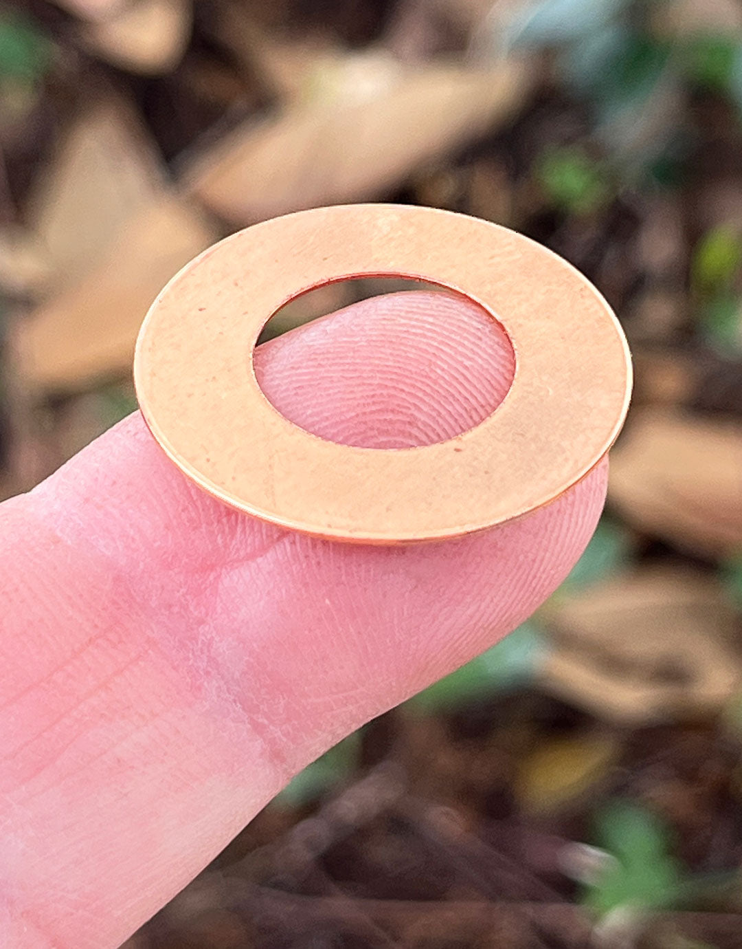 MSC16924 = Copper Washer 24ga 1'' x1/2'' ID (Pkg of 6)