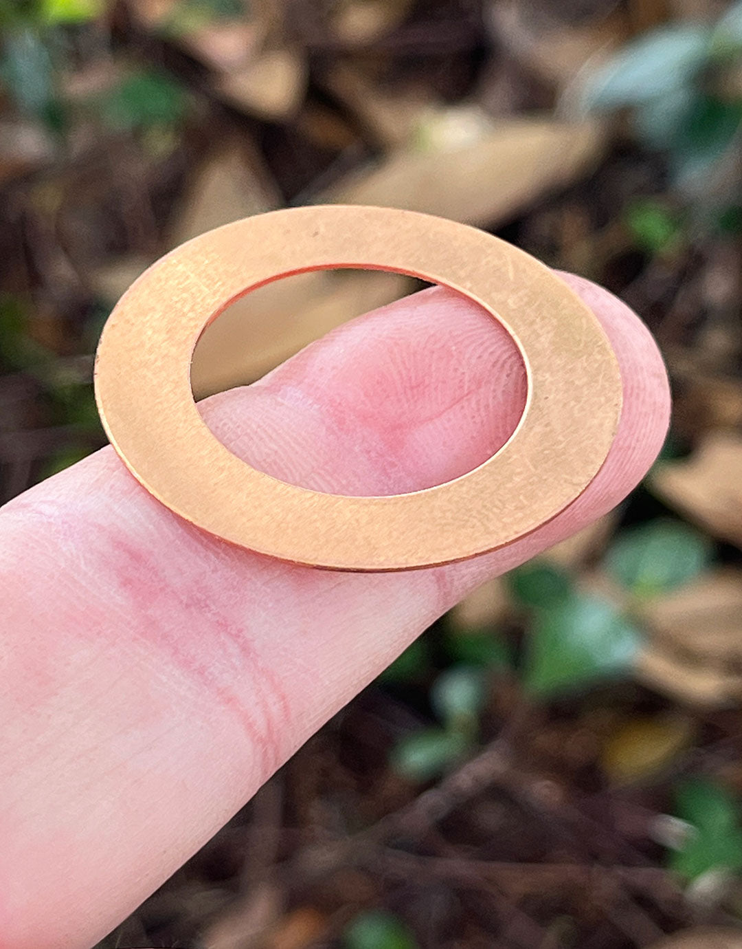 MSC18324 = Copper Washer 24ga 1-3/8'' diameter PKG/6pcs