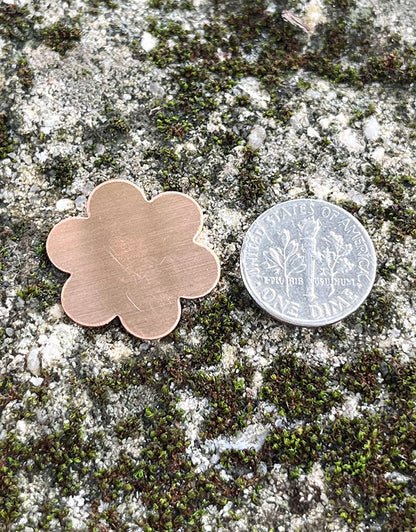 MSC40624 = COPPER SHAPE - FLOWER 24ga 7/8'' (Pkg of 6)