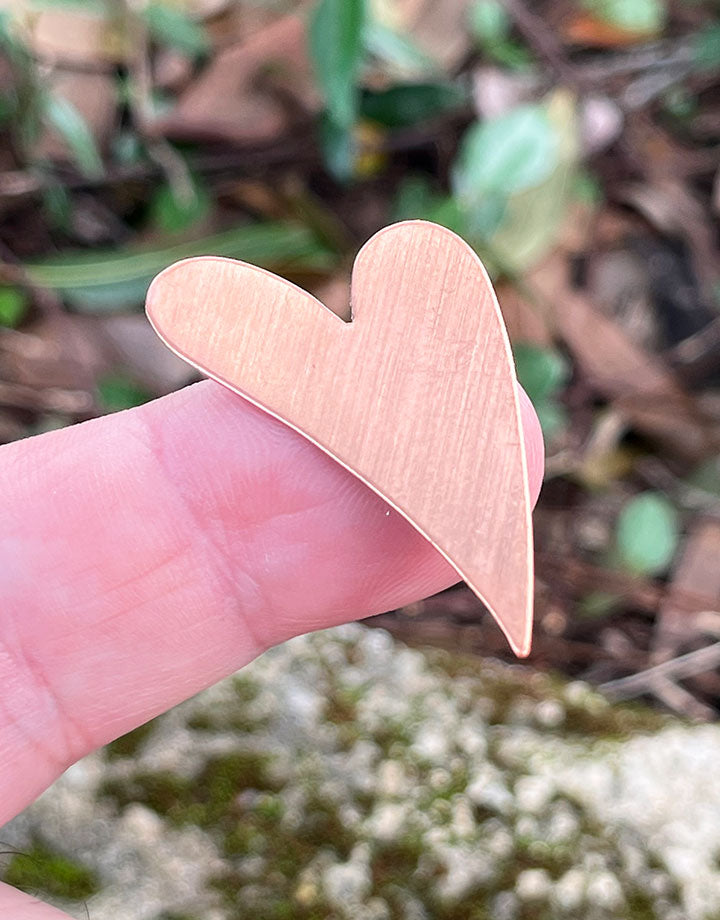MSC42624 = COPPER SHAPE - HEART 24 ga 1-7/16'' x 1''   (Pkg of 6)