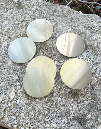 MSN10724 = NICKEL SILVER SHAPE - ROUND 24ga 1-1/4''  (Pkg of 6)