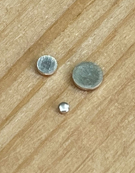 MSS100 = Tiny Sterling SiIver Discs, 24ga (Pkg/10)