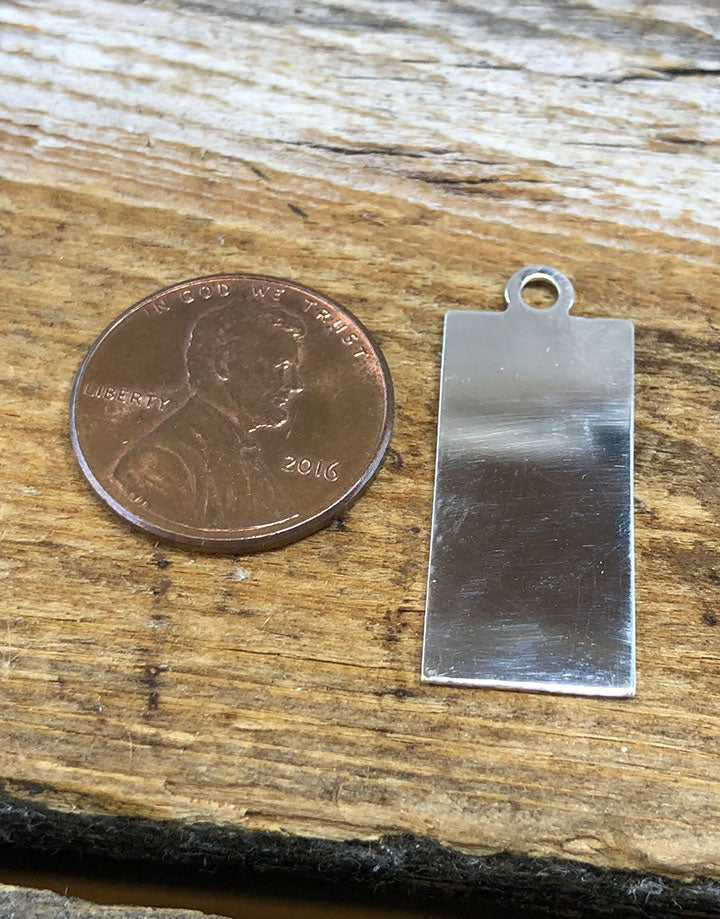 MSS2422 = Sterling Stamping RECTANGLE 24.5 x 11.5mm with TOP LOOP (24ga)