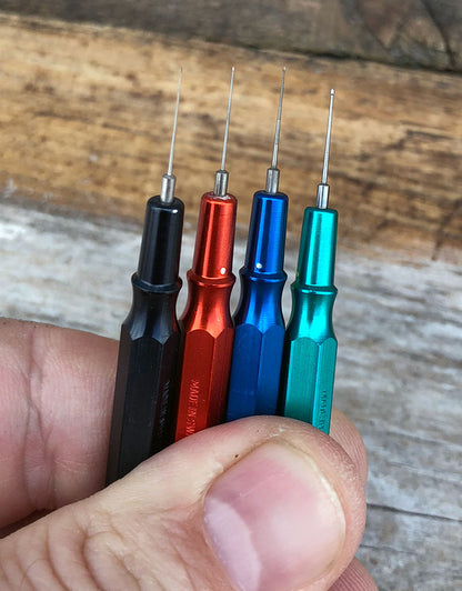OL9355 = Watch Oiler Stand with 4 Oliers