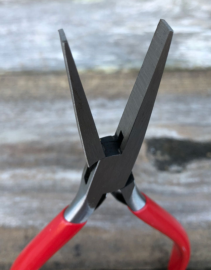 PL1607 = FLAT NOSE  PLIERS 5.5'' BOX JOINT