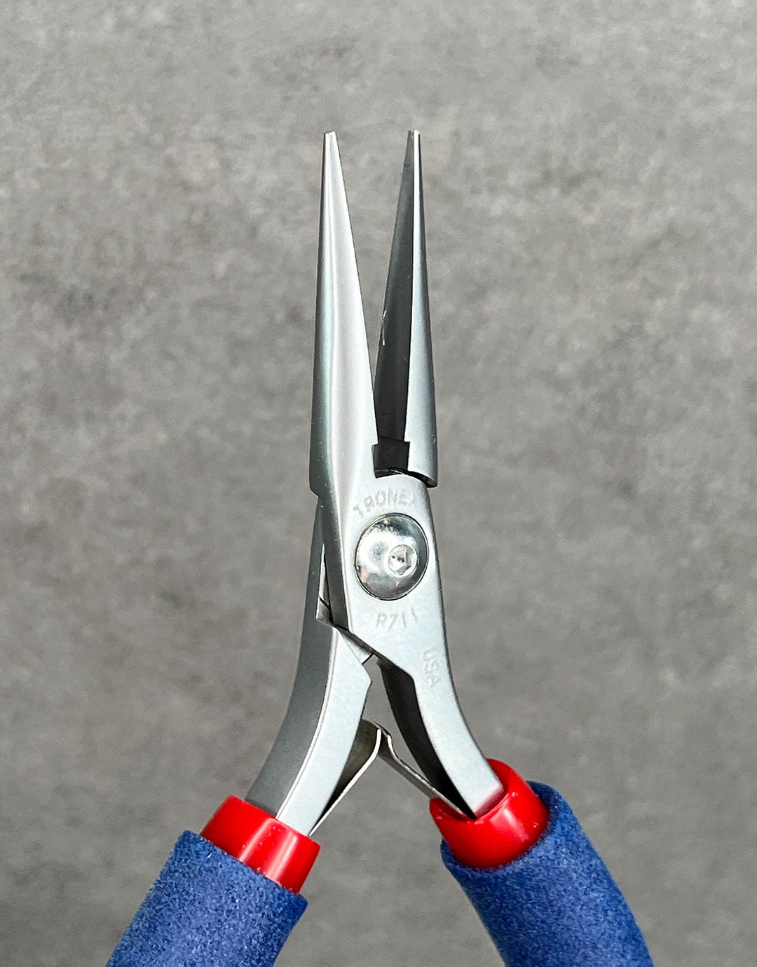 PL30X11 = Tronex 511/711 Chain Nose Pliers