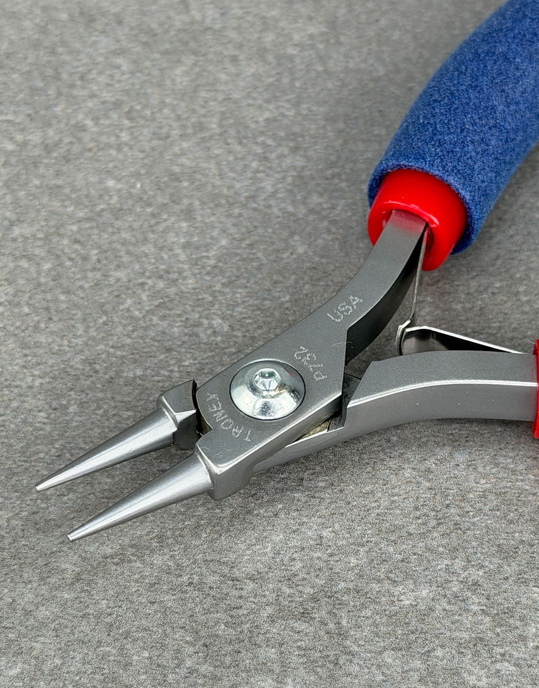 PL30X32 = Tronex Short Round Nose Pliers 532/732