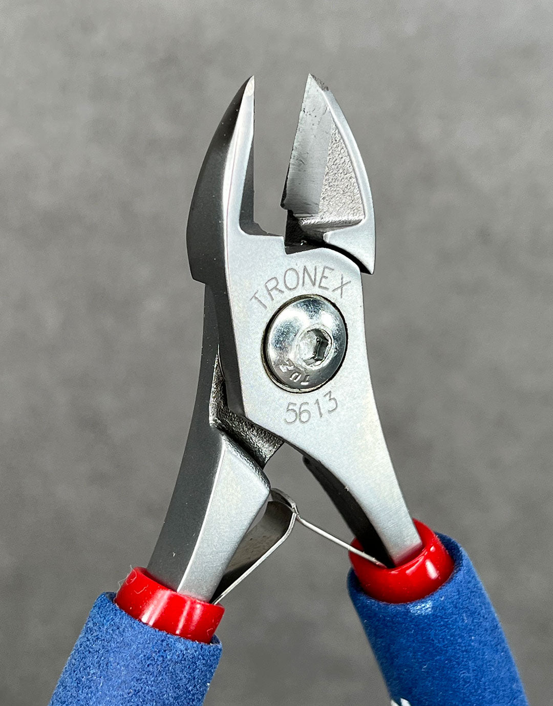 PL35613 = Tronex 5613 Extra Large Oval Head Razor Flush Cutter - Short Handle